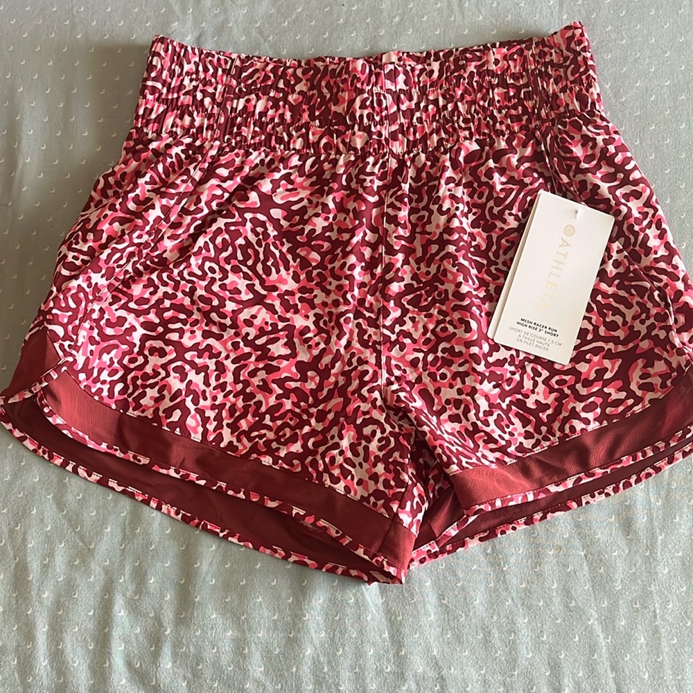 ATHLETA mesh racer run high rise 3” Short